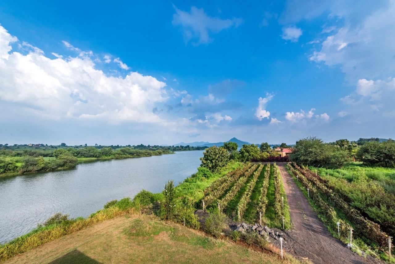 Saffronstays Rose Vineyard By The Lake, Nashik Zewnętrze zdjęcie
