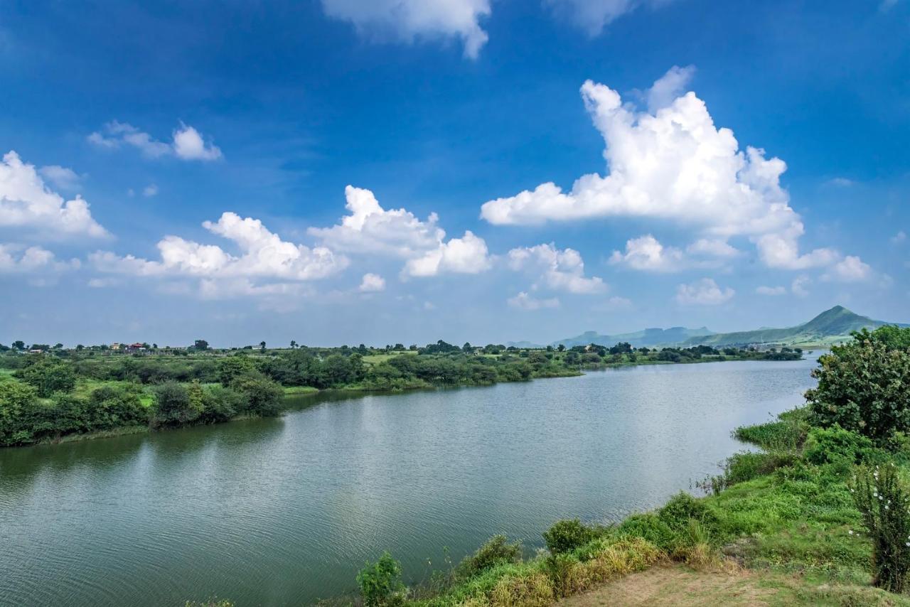 Saffronstays Rose Vineyard By The Lake, Nashik Zewnętrze zdjęcie
